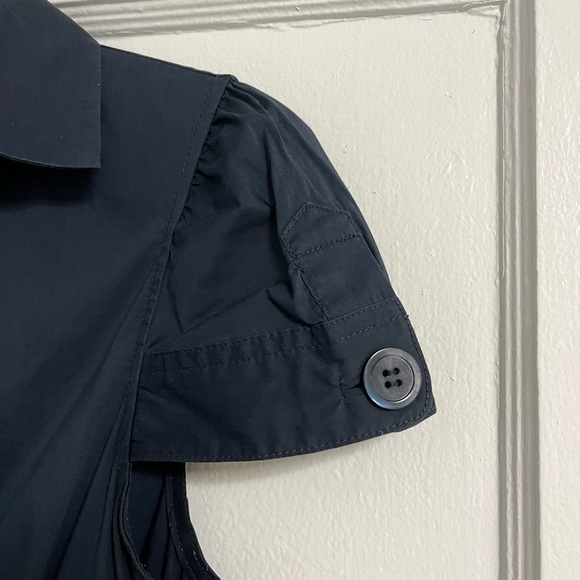 BCBG Maxazria Navy collard cap sleeve peplum top - Size Small - Picture 5 of 10